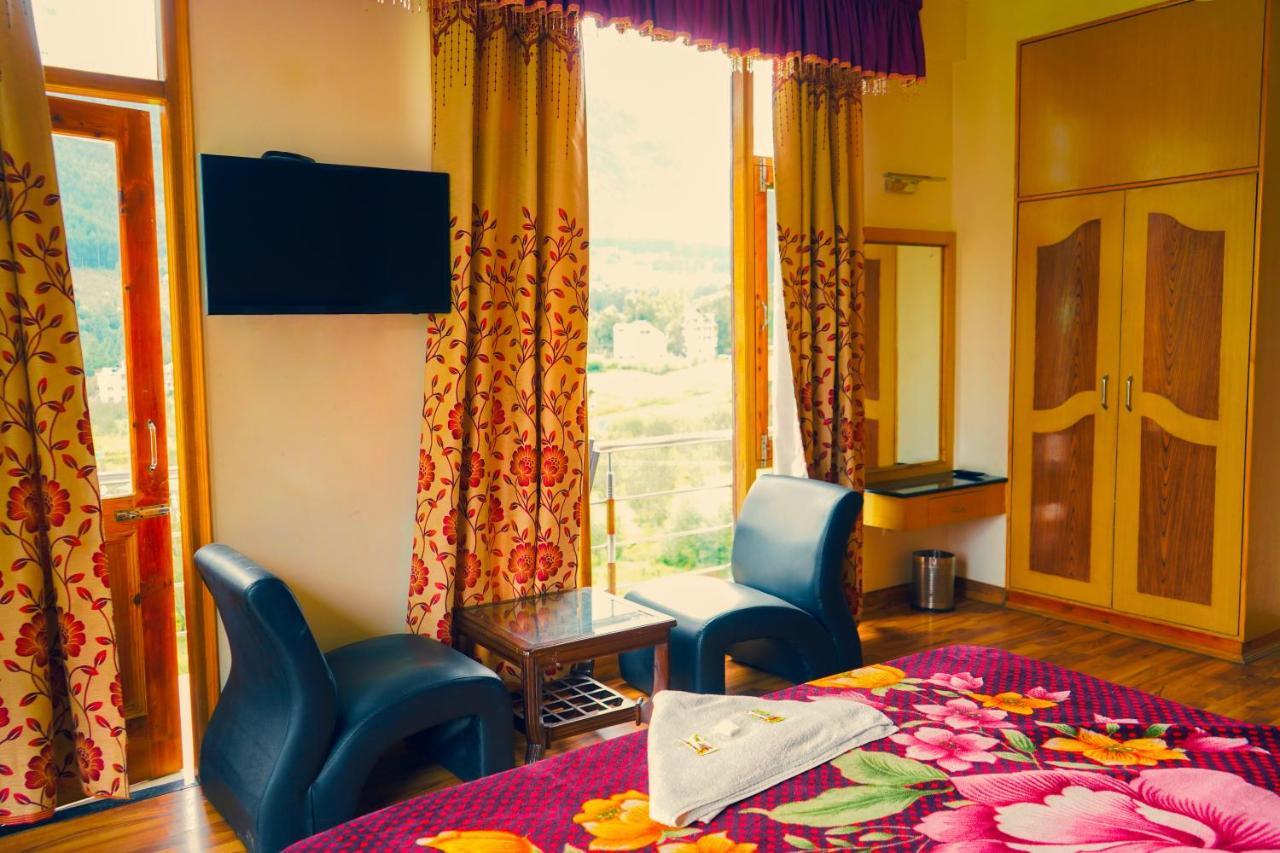 Hotel Akash Regency Manāli Exterior foto